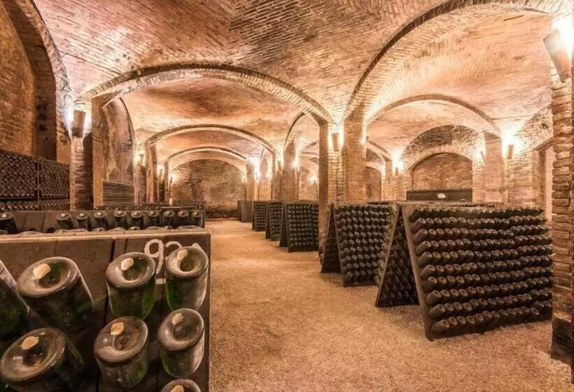 L Aja Della Mirusina   Piedmont Resort Monferrato Langhe