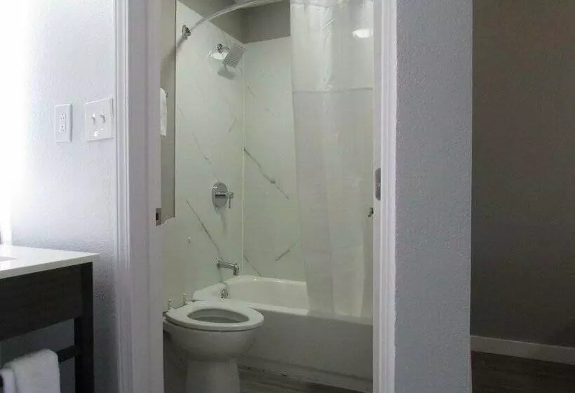 Motel 6 Brookhaven, Ms