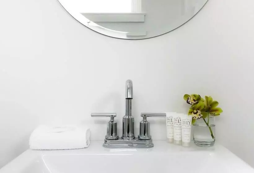 The Nomad Motel   International Falls, Mn   Near Canadian Border