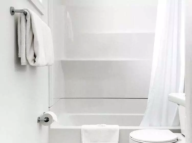 The Nomad Motel   International Falls, Mn   Near Canadian Border