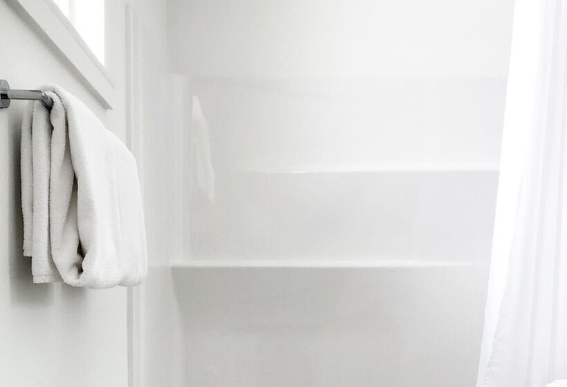 The Nomad Motel   International Falls, Mn   Near Canadian Border