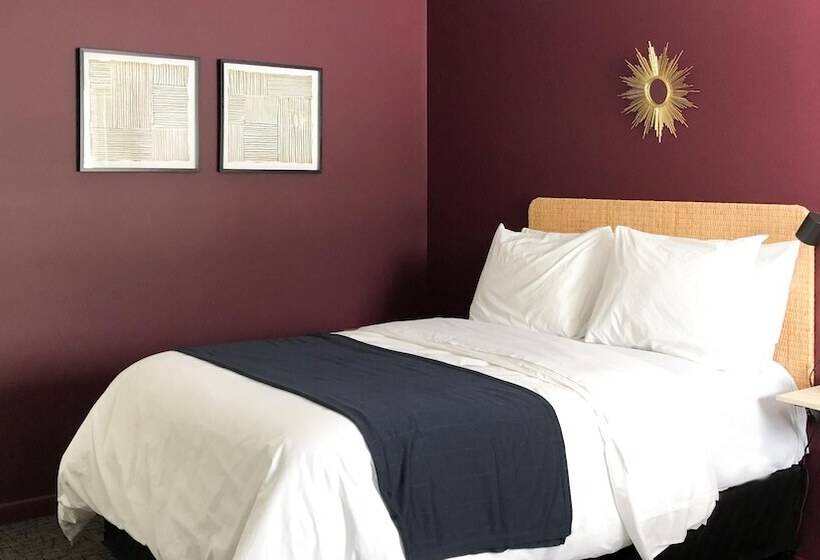 The Nomad Motel   International Falls, Mn   Near Canadian Border