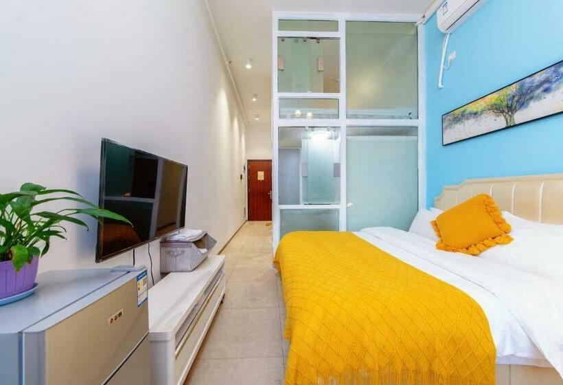 Chang Chun Teng Apart