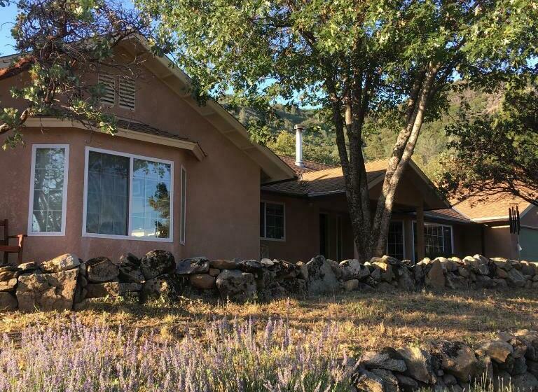 Foxtail Farm Bed & Breakfast