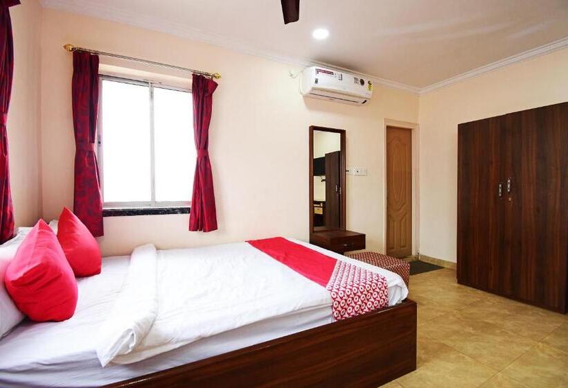 Hotel Oyo 36740 Kohinoor International Lodge