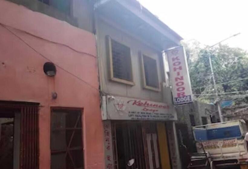 Hotel Oyo 36740 Kohinoor International Lodge