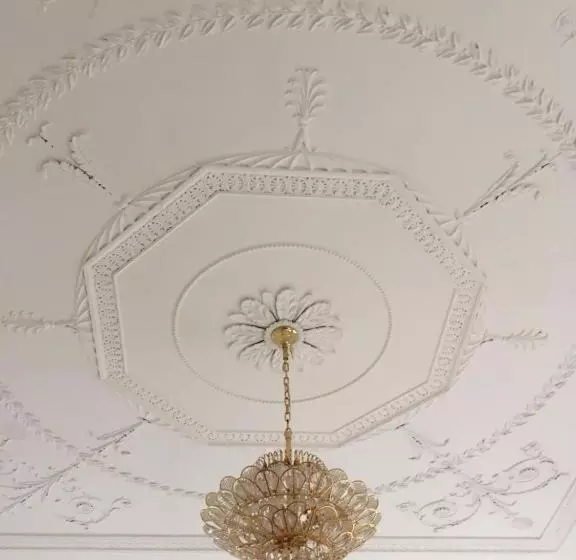 Hotelli Oyo Ellison Hall