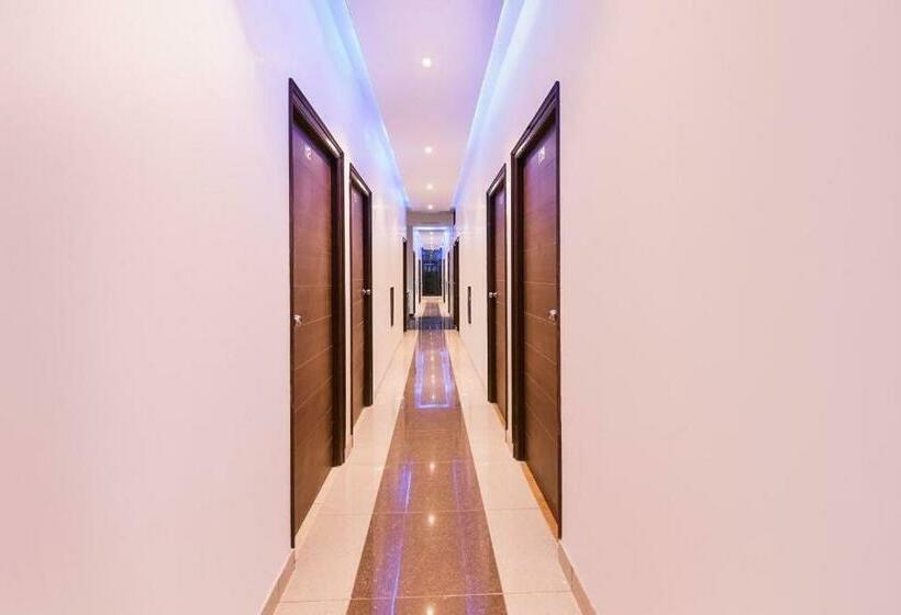 Hotel The Royal Palace