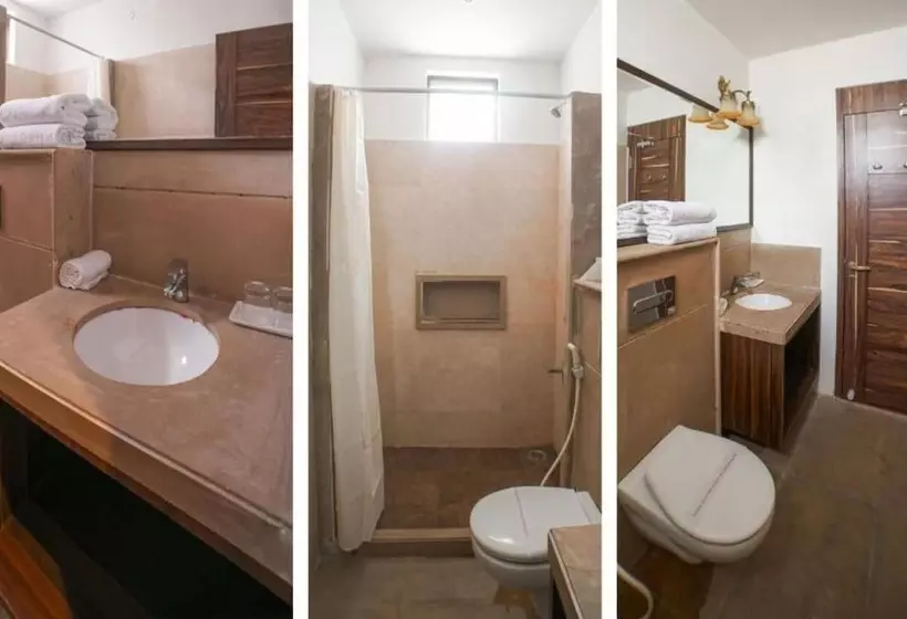 Aamiaismajoitus (B&B) R 41  A Boutique