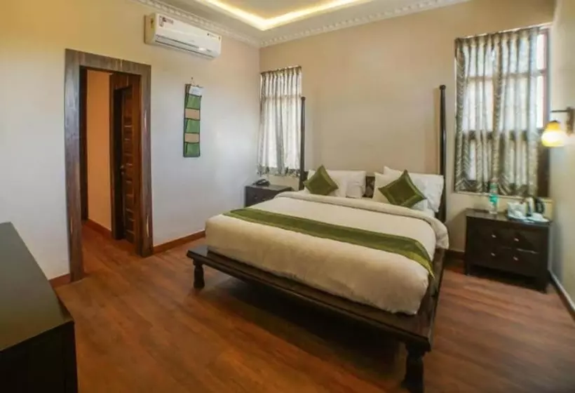 Aamiaismajoitus (B&B) R 41  A Boutique