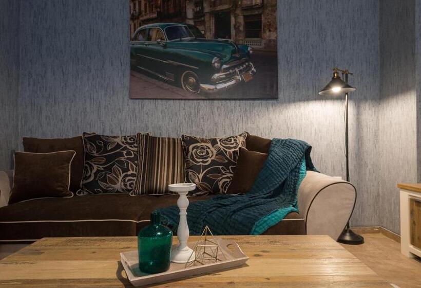 Grand Vitosha Apartments