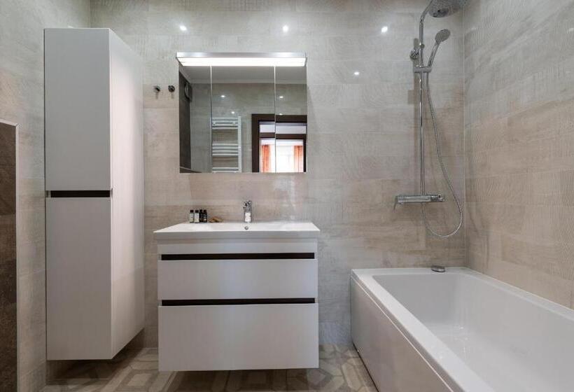 Grand Vitosha Apartments