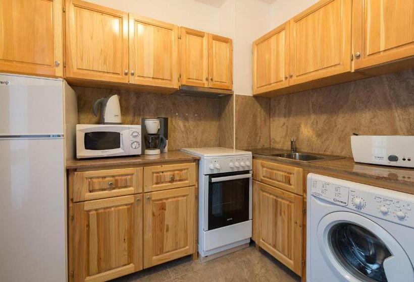 Grand Vitosha Apartments