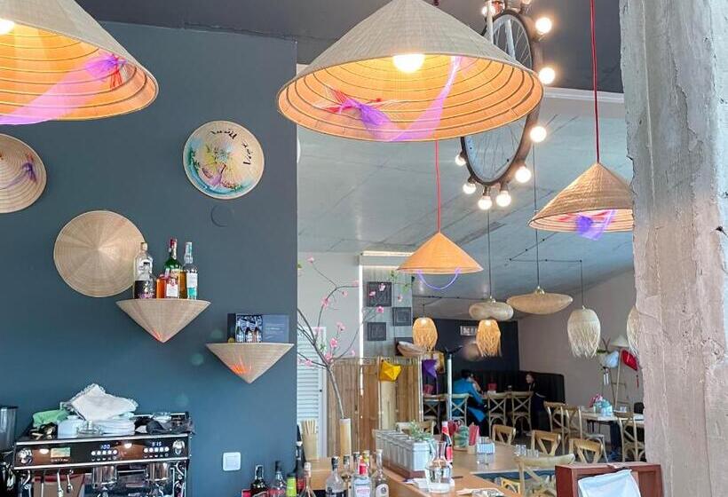 Local Stay Hotel, Bw Signature Collection