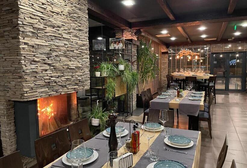 Local Stay Hotel, Bw Signature Collection