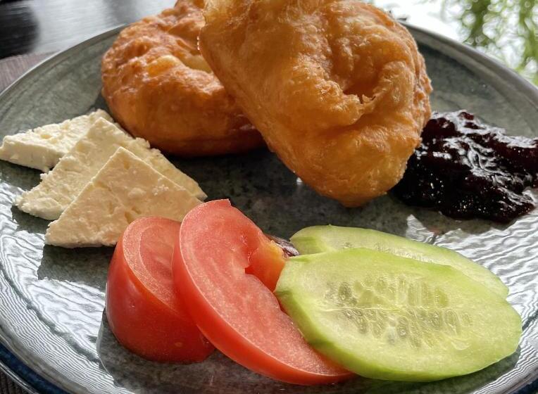 Local Stay Hotel, Bw Signature Collection