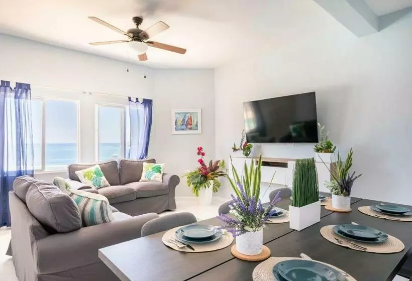 Luxe Beach Resort