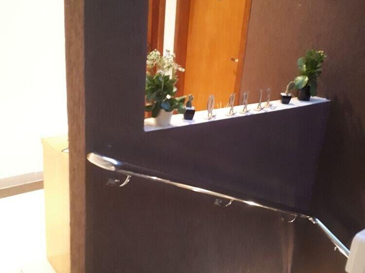 膳宿费 Pippo Suites Guarujá