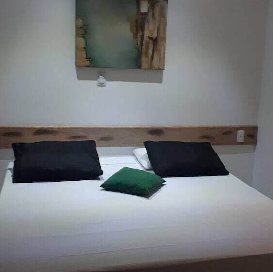 膳宿费 Pippo Suites Guarujá