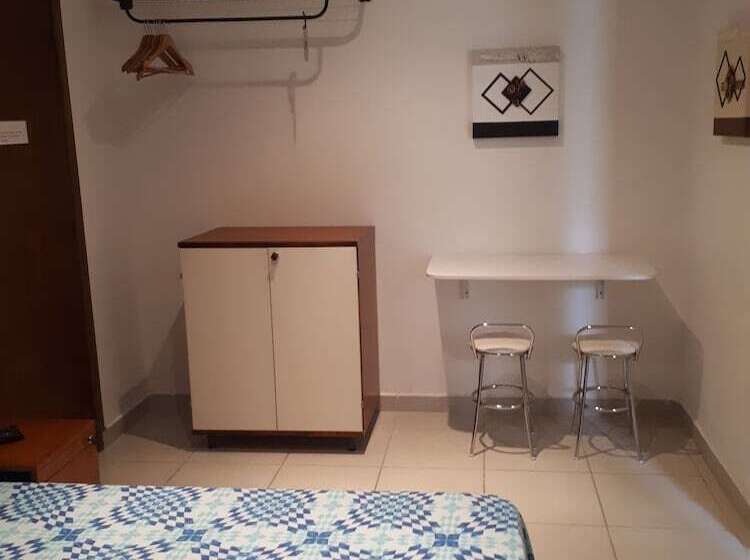 膳宿费 Pippo Suites Guarujá