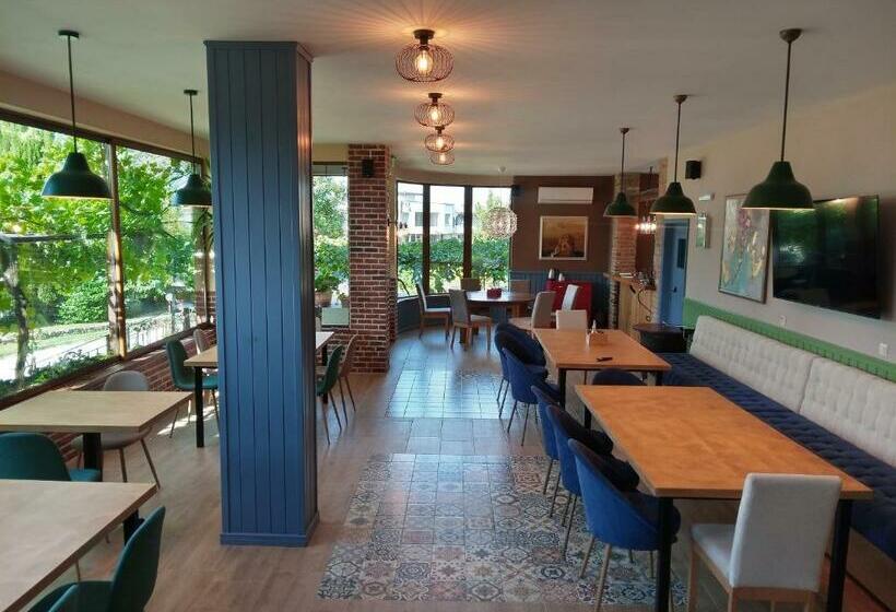 پانسیون St. George Guest House