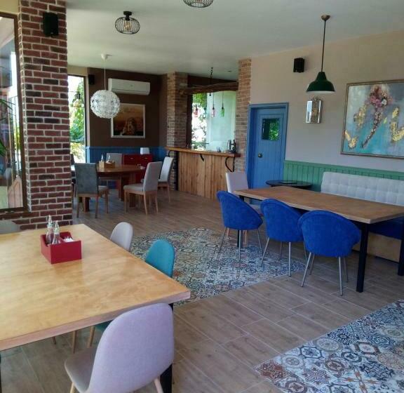 پانسیون St. George Guest House