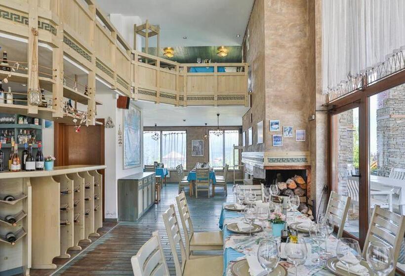 Pirin Golf & Country Club Apartment Complex