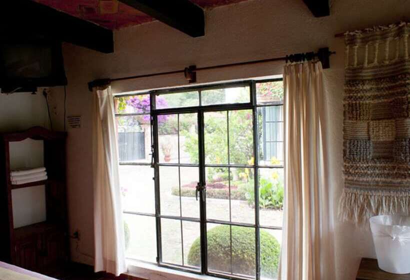 هتل Cabañas Quinta Patricia