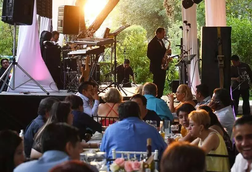 Hotelli Cabañas Quinta Patricia