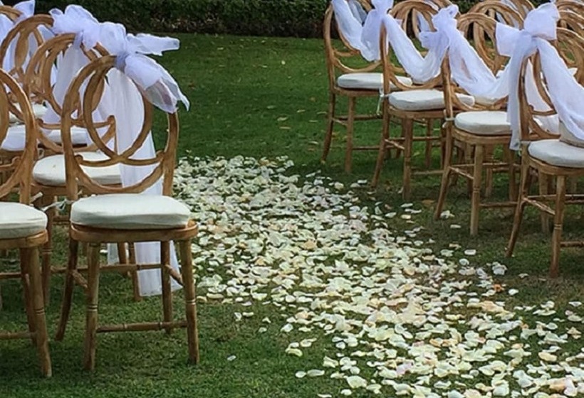 هتل Cabañas Quinta Patricia