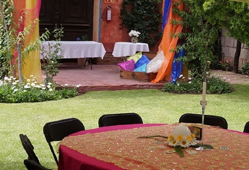 هتل Cabañas Quinta Patricia