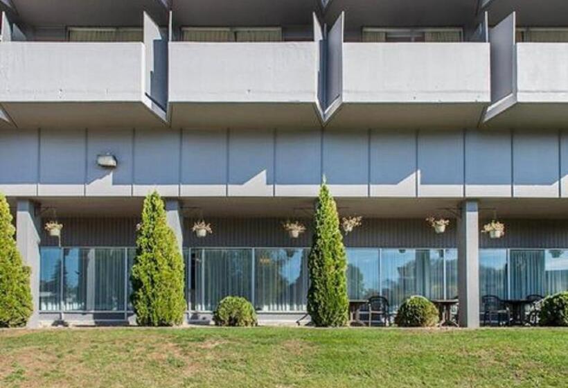 فندق Econo Lodge