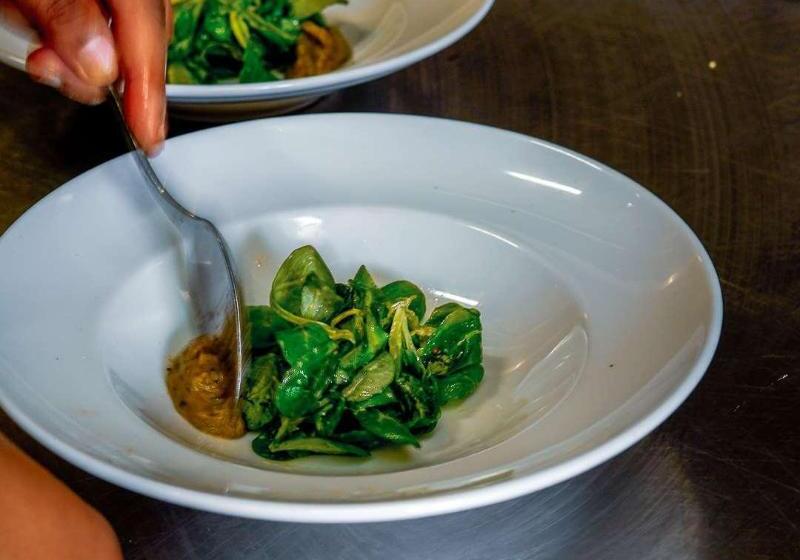 هتل Auberge Du Manet