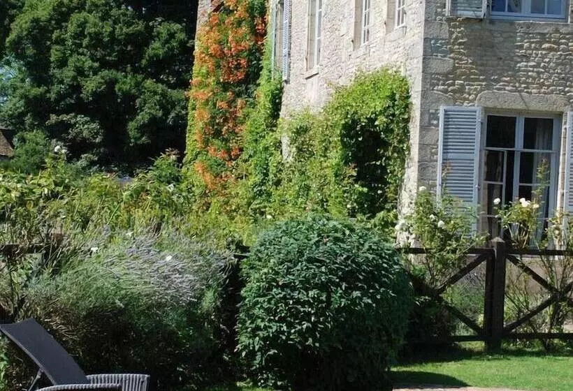 Отель Château De Saint Paterne