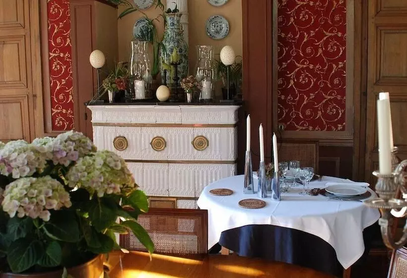 Отель Château De Saint Paterne