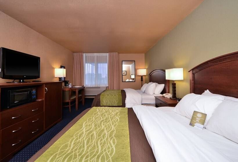 בית מלון כפרי Comfort Inn