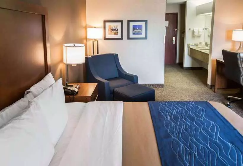 Отель Comfort Inn Crystal Lake   Algonquin