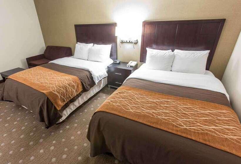 בית מלון כפרי Comfort Inn