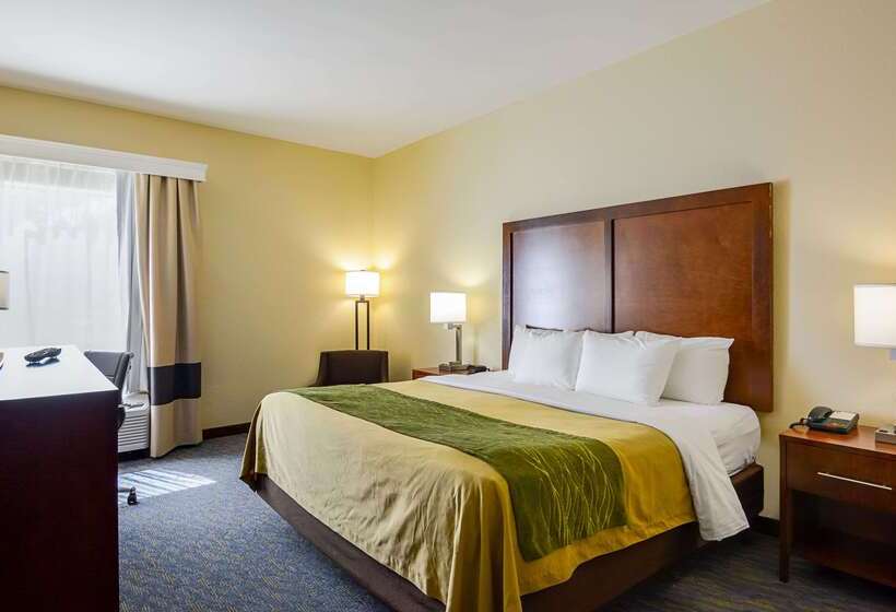 Отель Comfort Inn Woodstock Shenandoah