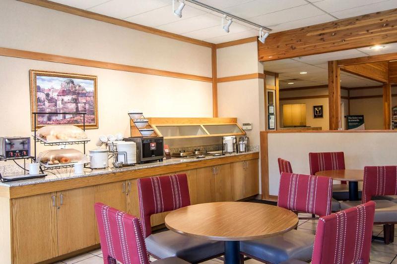 Hotel Country Inn & Suites By Radisson, Bend, Or