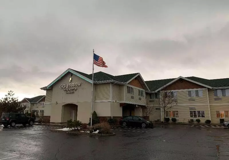 هتل Country Inn & Suites By Radisson, Bend, Or