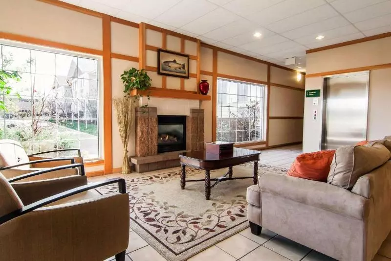 هتل Country Inn & Suites By Radisson, Bend, Or