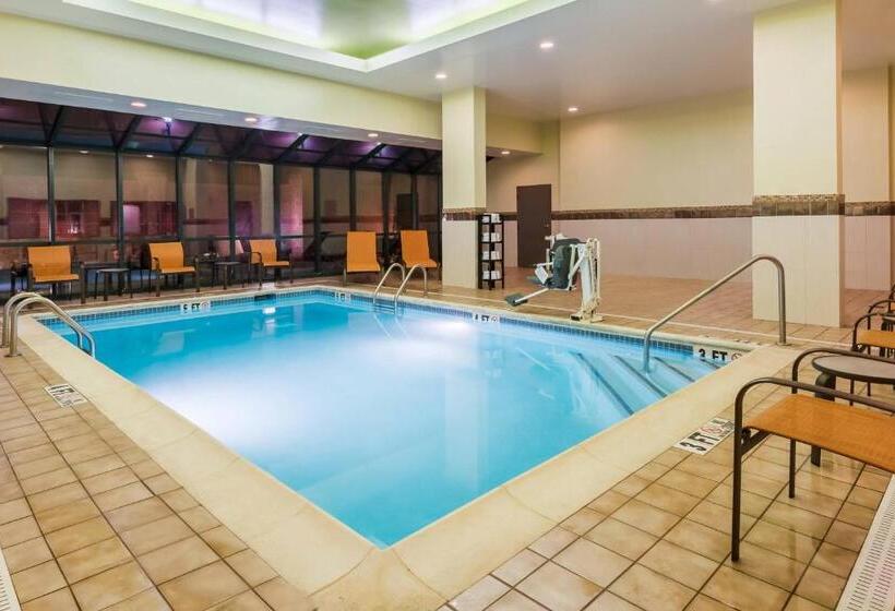 فندق Courtyard By Marriott Chattanooga Downtown