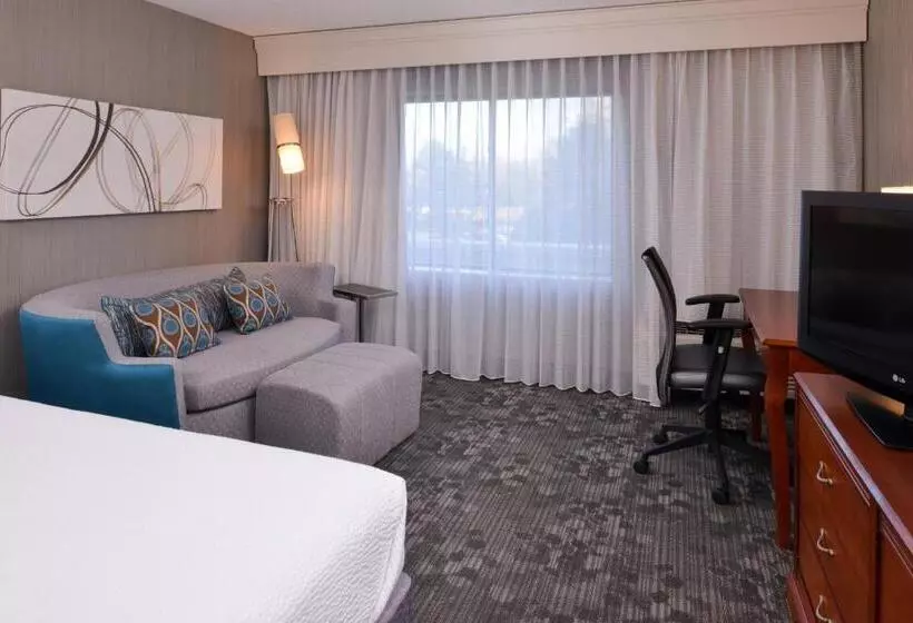 호텔 Courtyard Charlotte Gastonia