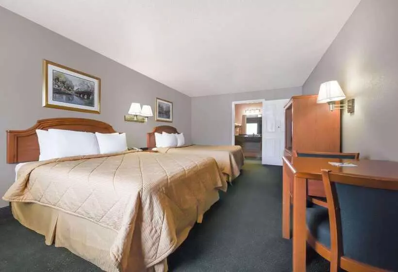 호텔 Days Inn By Wyndham Granbury