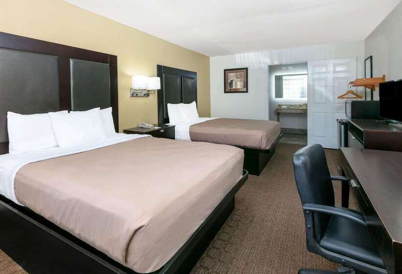 酒店 Days Inn By Wyndham Granbury