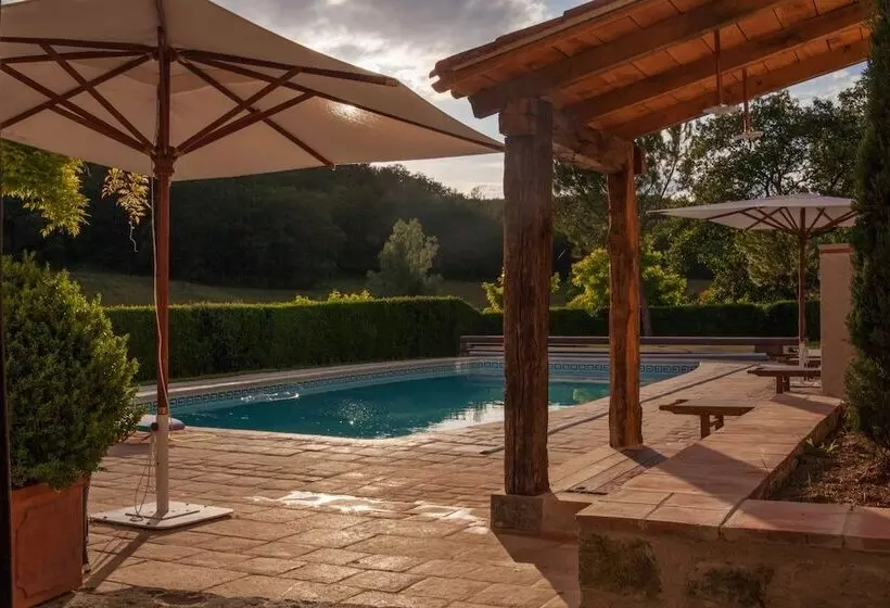 ホテル Domaine De Saint Géry Teritoria