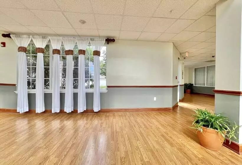 酒店 Fairbridge Inn & Suites Cleburne