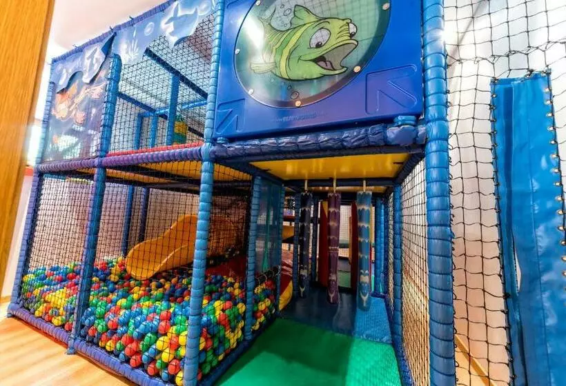 호텔 Falkensteiner Family Resort Lido