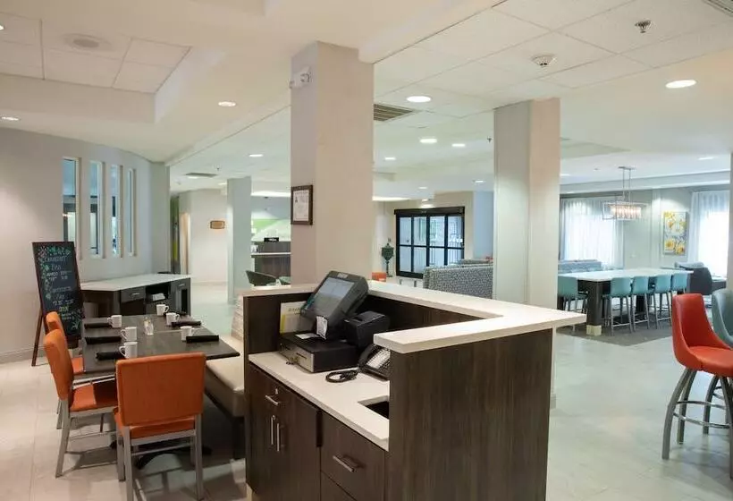 هتل Holiday Inn & Suites Raleigh Cary, An Ihg